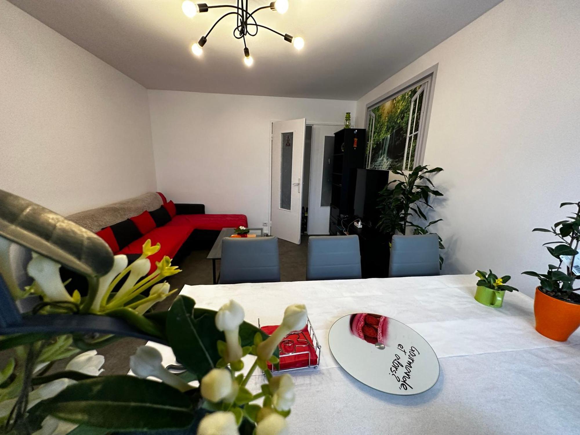 Le Charmant 18, Studio proche de toutes commodités Clermont-Ferrand Extérieur photo
